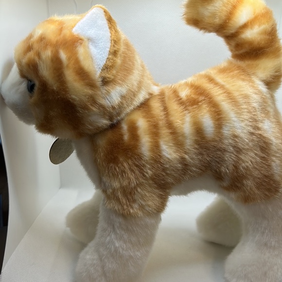 Miyoni by Aurora Plush snowy yellow tabby - Picture 3 of 8